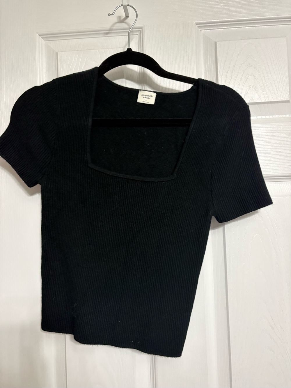 Abercrombie & Fitch Black Ribbed Square-Neck Short Sleeve Top